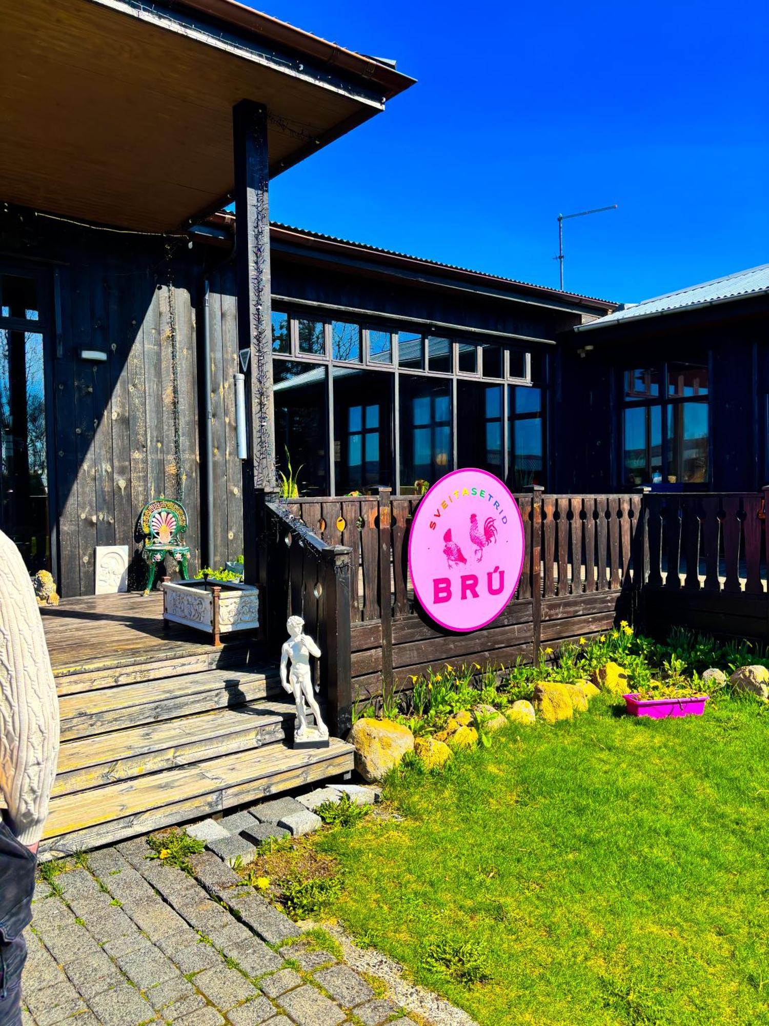 Bru Country Estate Hotel เซลฟอส ภายนอก รูปภาพ