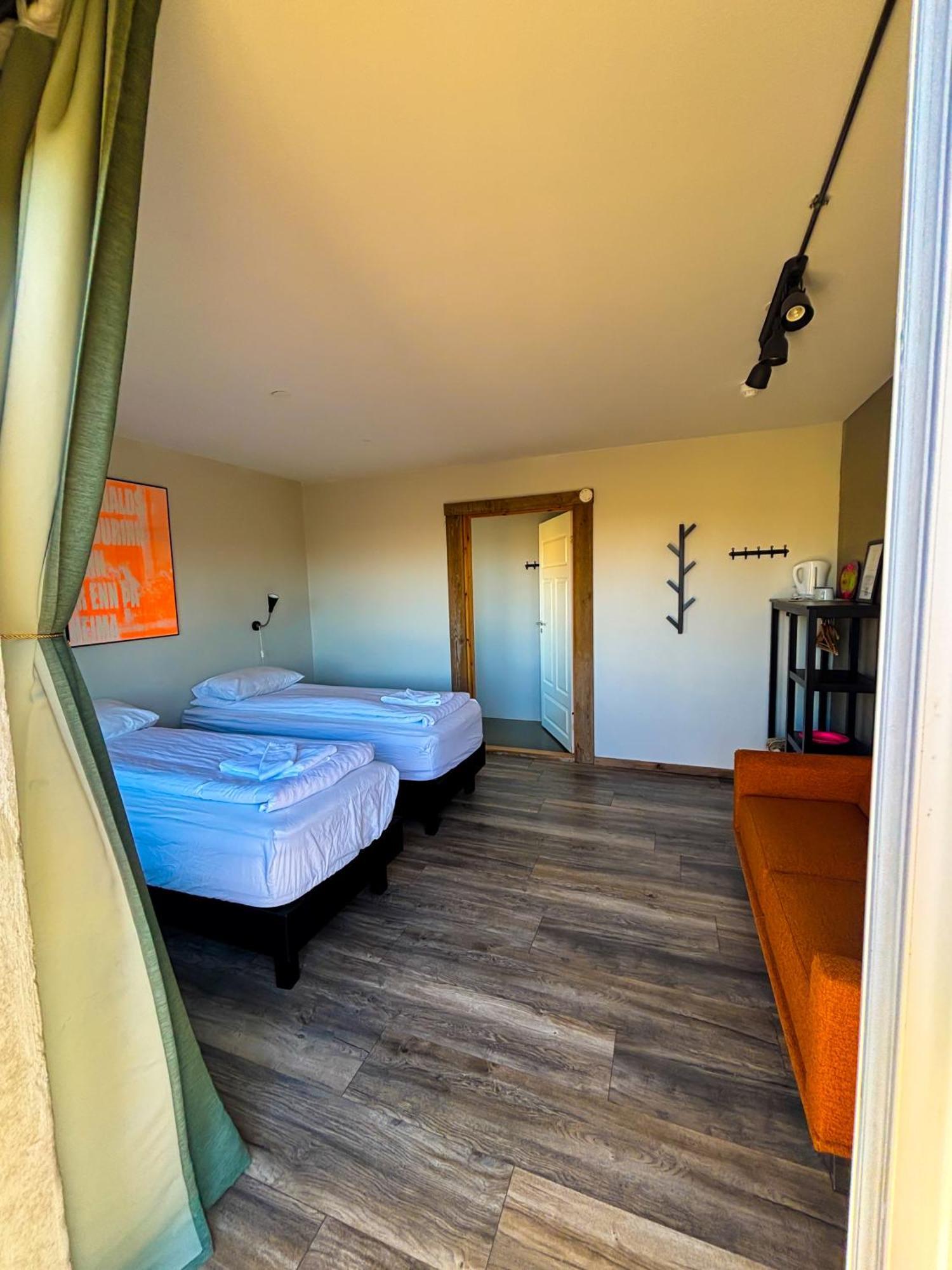 Bru Country Estate Hotel เซลฟอส ภายนอก รูปภาพ