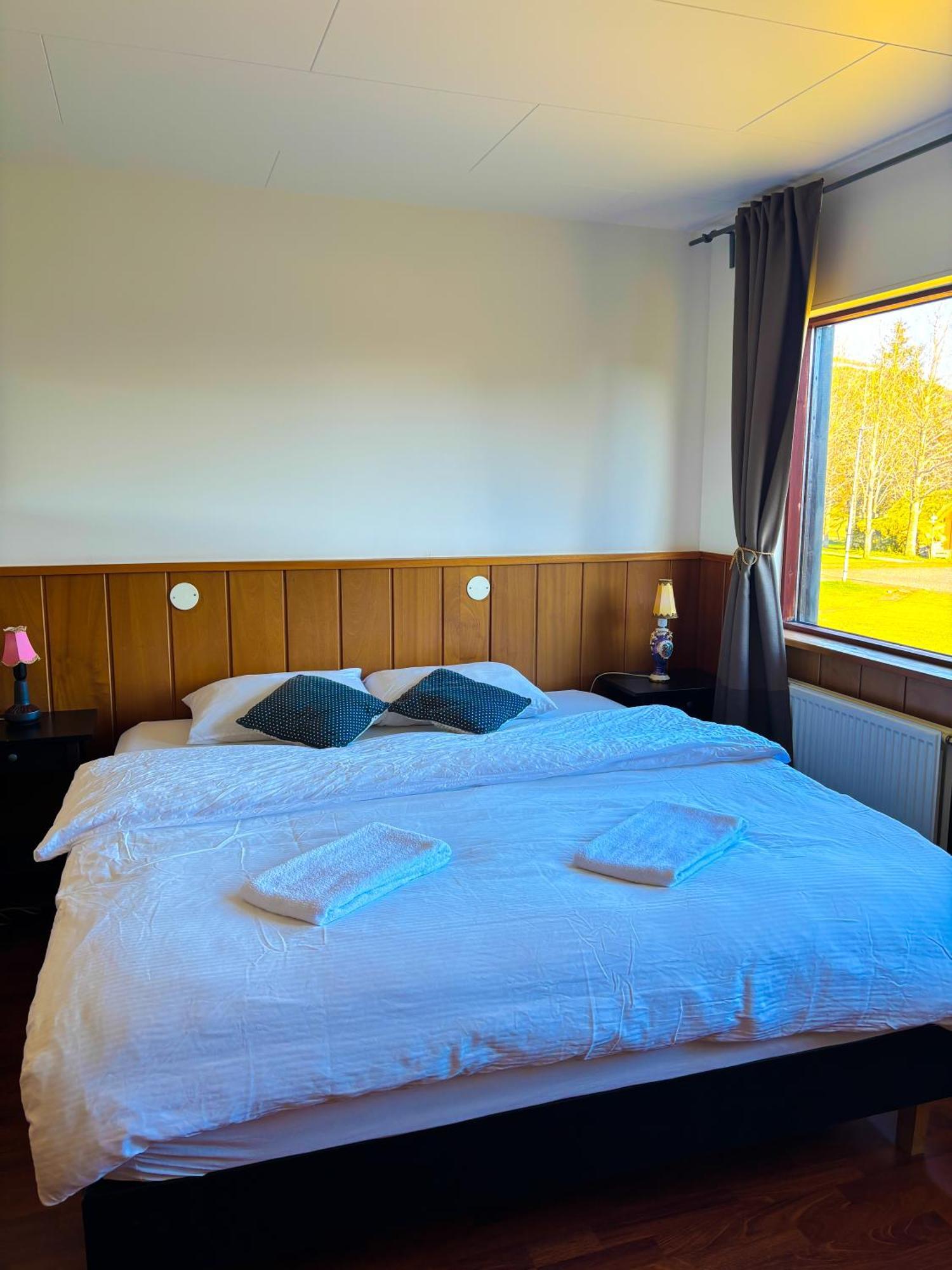 Bru Country Estate Hotel เซลฟอส ภายนอก รูปภาพ